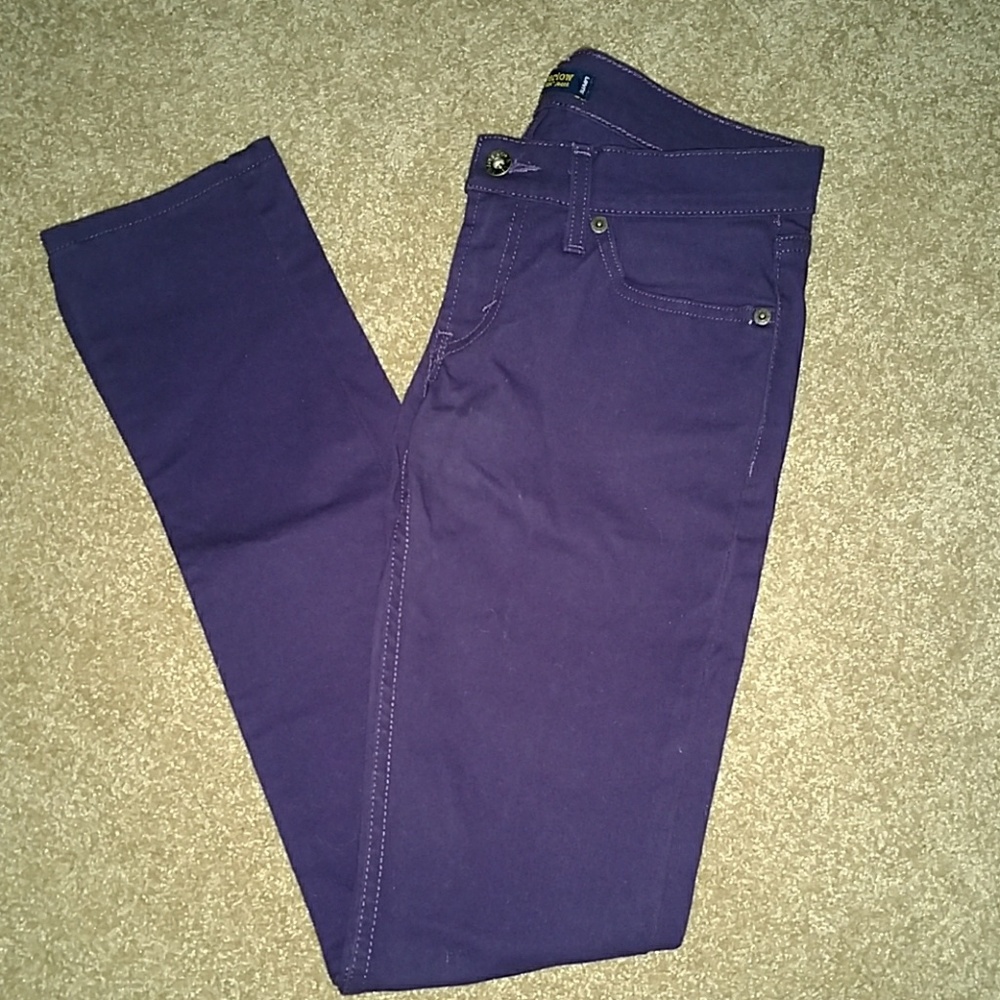 🔴 Levi’s Jeans -Purple (“too superlow”)